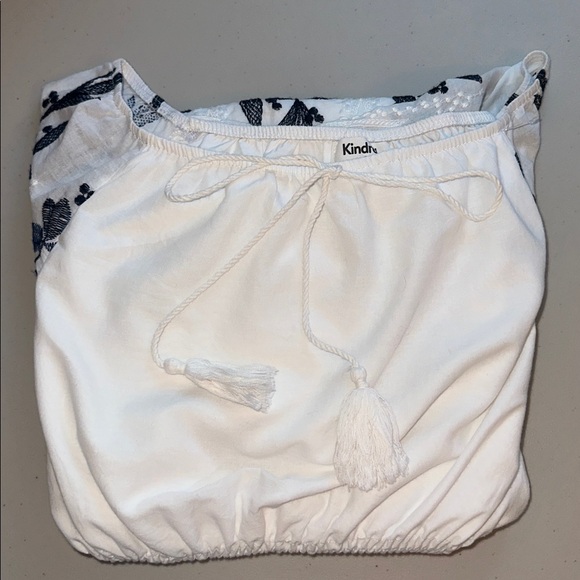 Kindred Elegant White and Blue Embroidered Dress Size S. - Picture 16 of 16